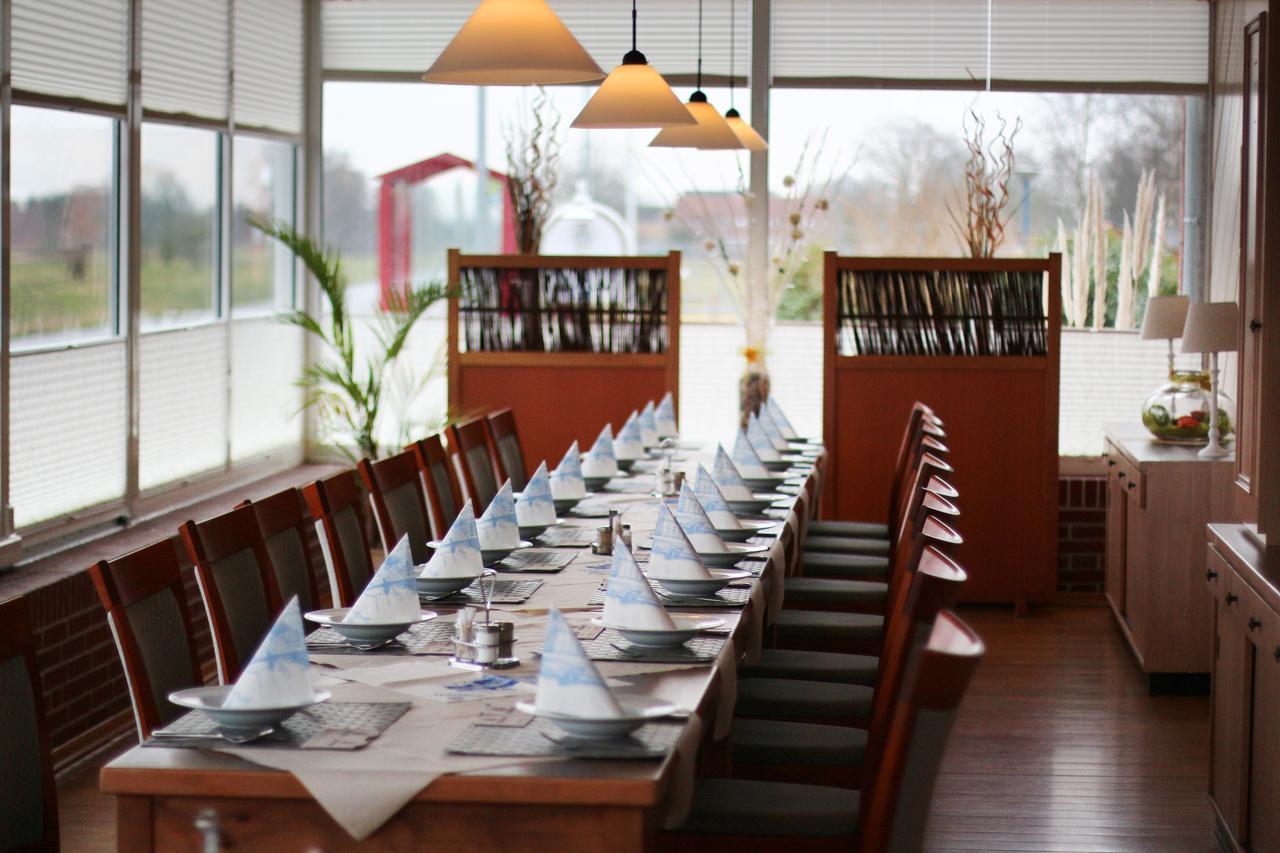 Hotel Meyerhoff Ostrhauderfehn Extérieur photo