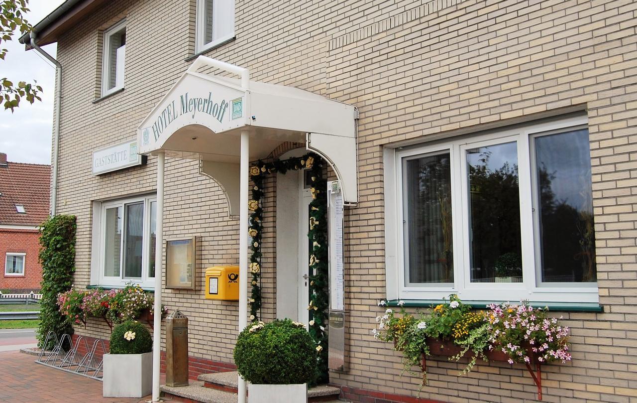Hotel Meyerhoff Ostrhauderfehn Extérieur photo